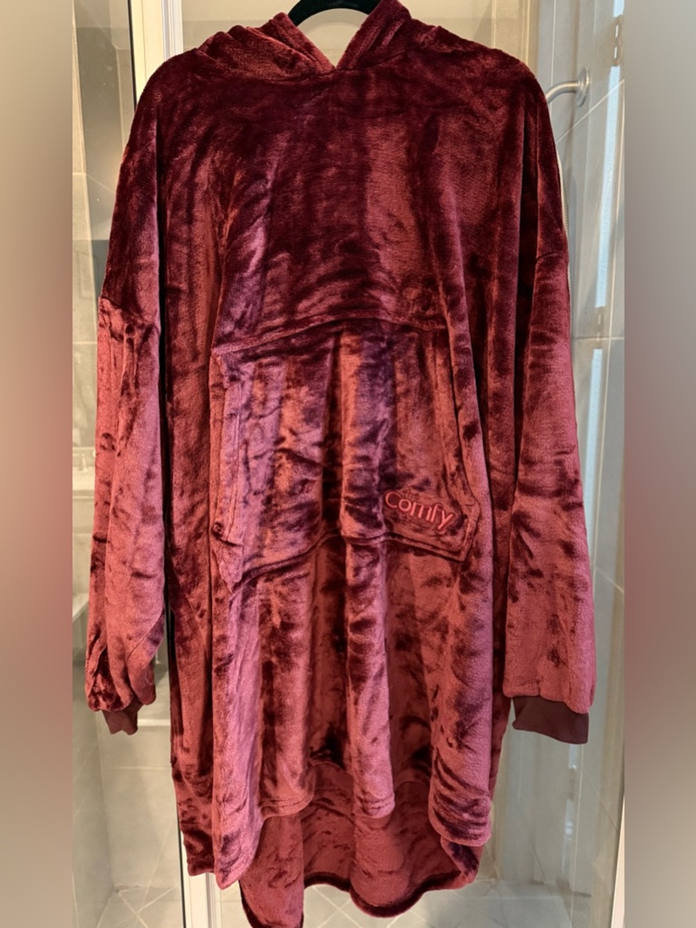 The Comfy Plush Hoodie Blanket - Burgundy